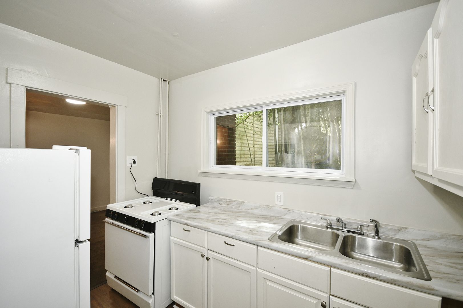 Building Photo - 1721 Montier St