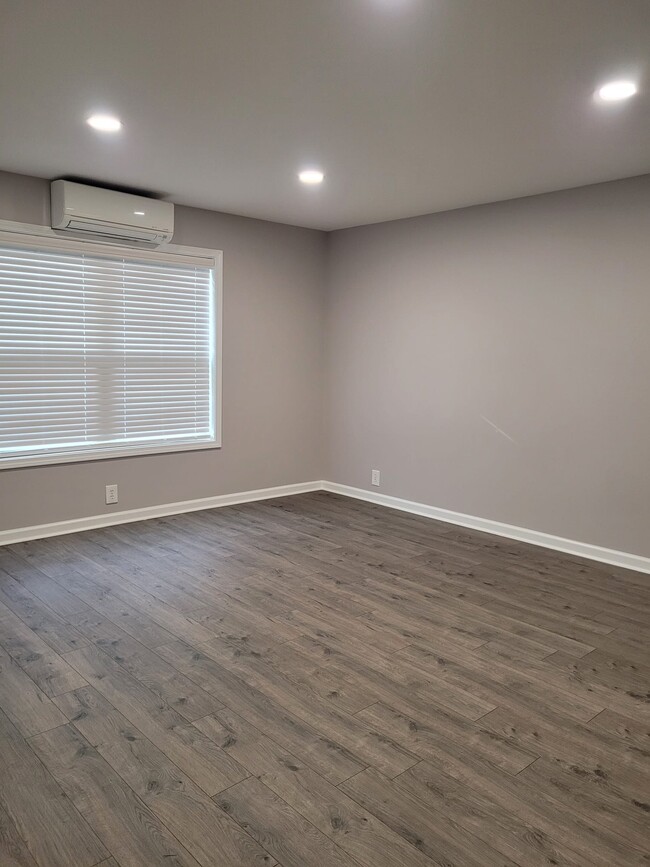 Bedroom - 3866 Lake Sanctuary Way