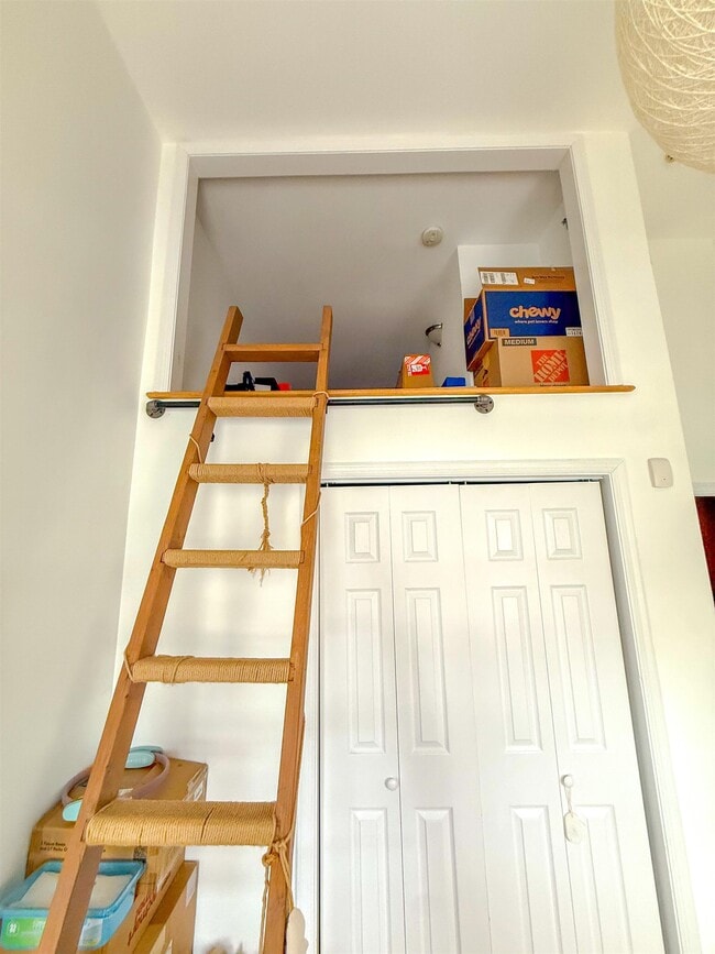 Building Photo - 42 Prospect St