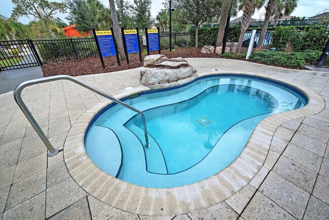 Building Photo - 5277 Oakbourne Ave