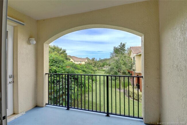 Building Photo - 44 SE Sedona Cir