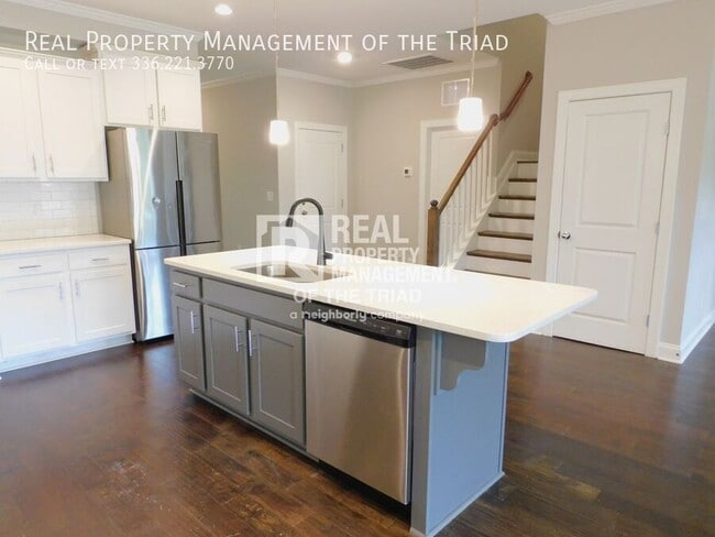 Building Photo - 6826 Magnolia Pk Ct