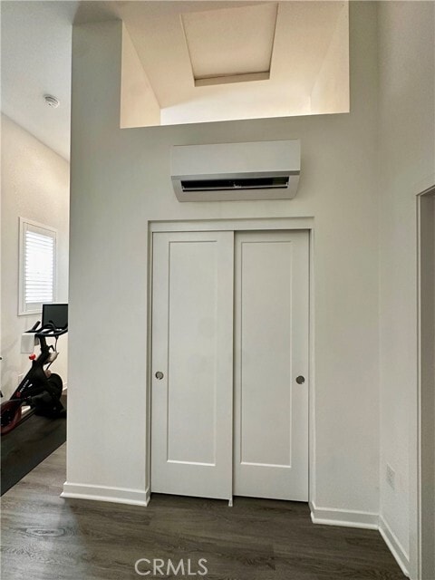 Building Photo - 220 Strike Dr