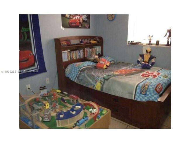 Building Photo - 11449 NW 89th Ct