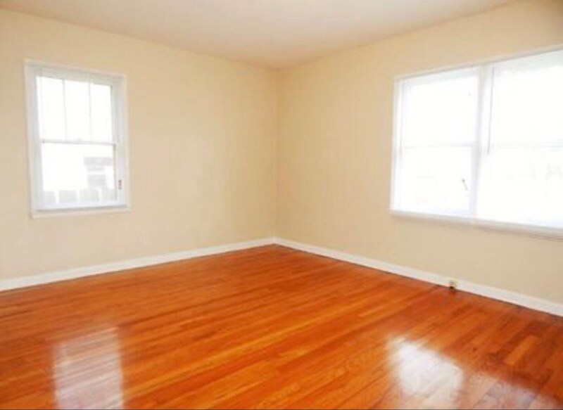 Building Photo - 79 N Layman Ave