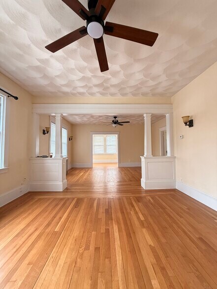 Building Photo - 93 Eldridge St