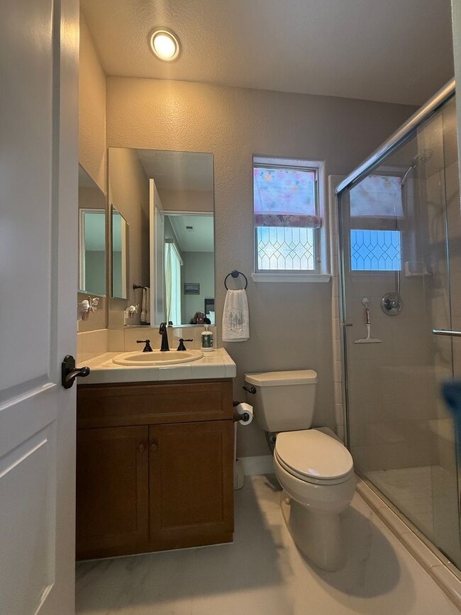 Building Photo - Stonebrook Estates-3 Bedrooms, 3351 SQFT of Luxury & Entertainment