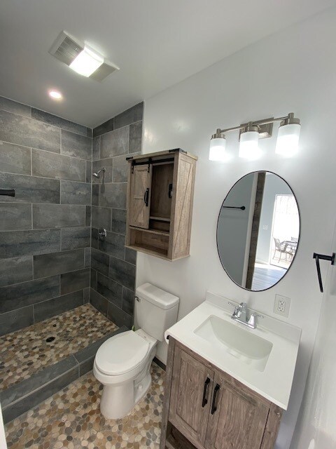 Building Photo - 433 S Fairview St