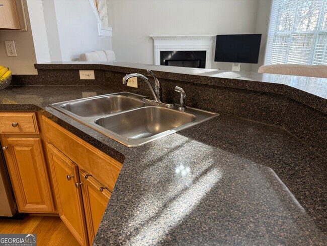 Building Photo - 380 Vine Mountain Way