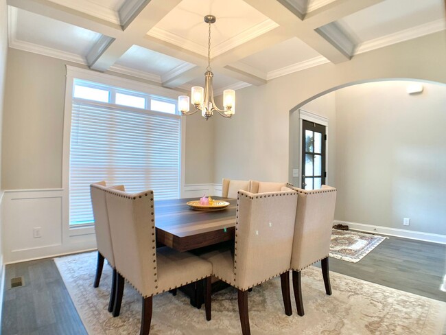 Building Photo - 260 Bluebriar Trace