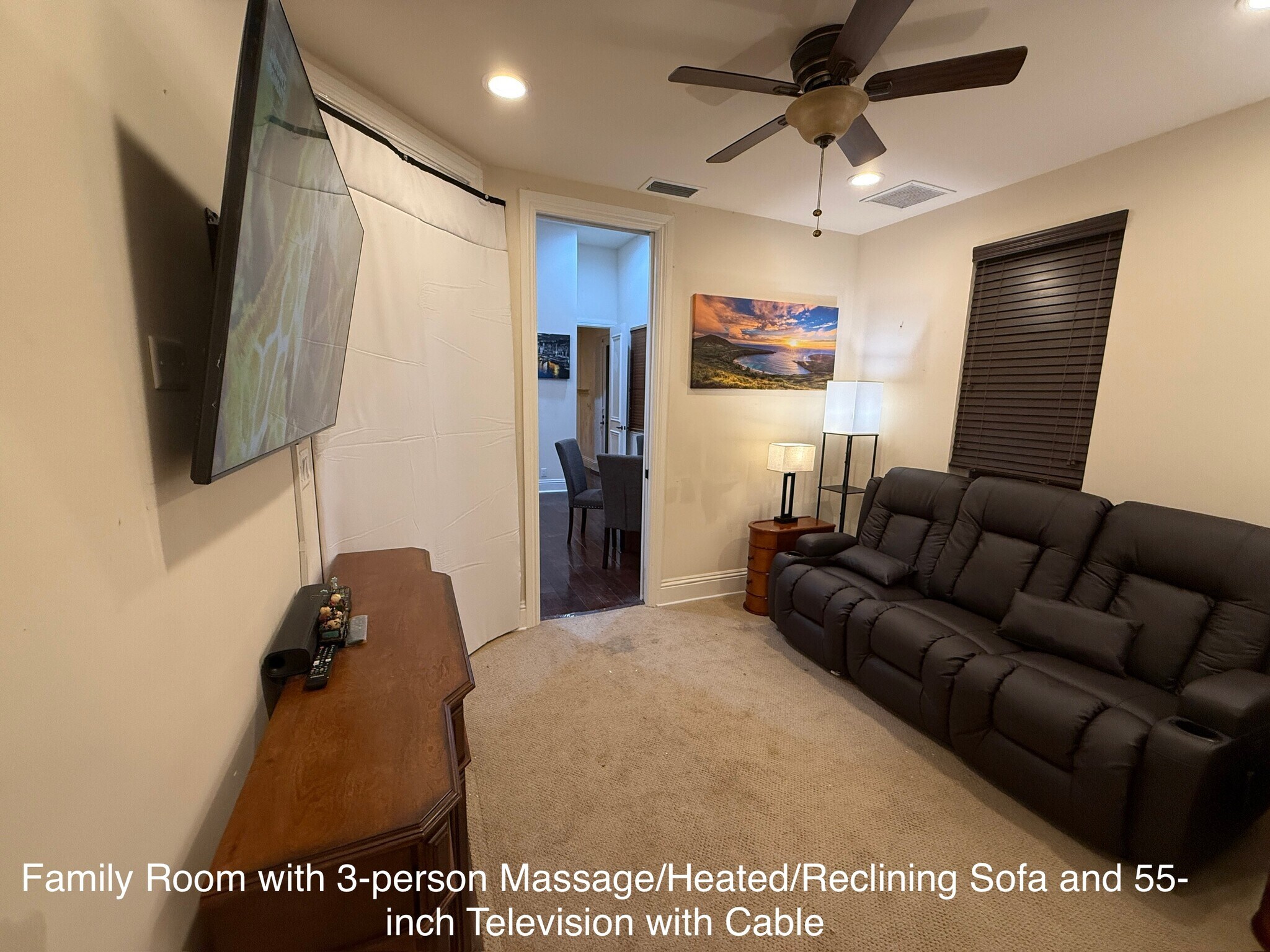 Family Room - 17701 Circle Pond Ct