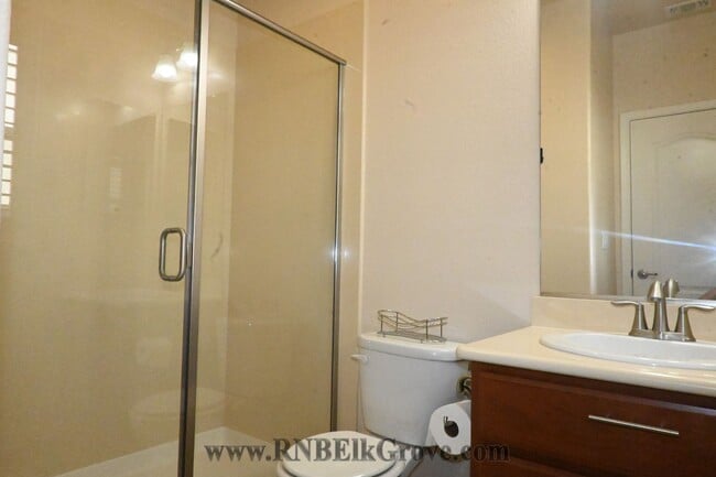 Building Photo - 8280 Columbo Cir