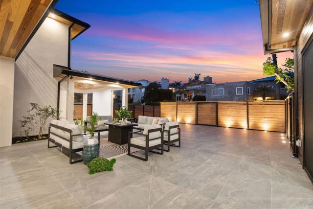 Building Photo - 5610 Bellevue Ave