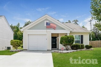 Building Photo - 304 Kendall Dr