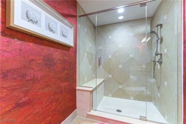 Building Photo - 9101 Alta Dr