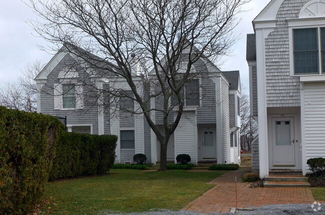 Building Photo - Oyster Point