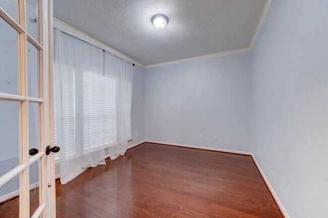 Building Photo - 29810 N Legends Village Cir