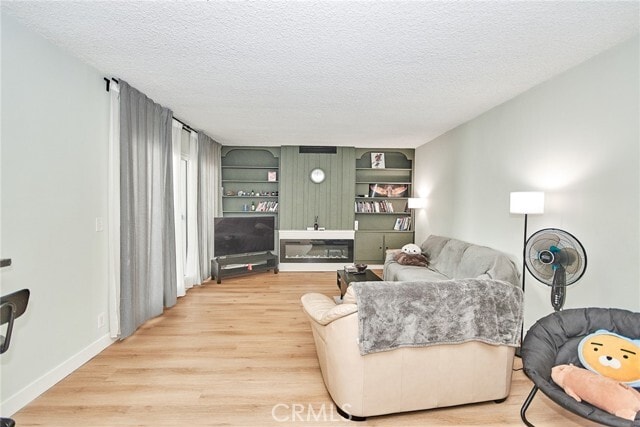 Building Photo - 6124 Buckingham Pkwy