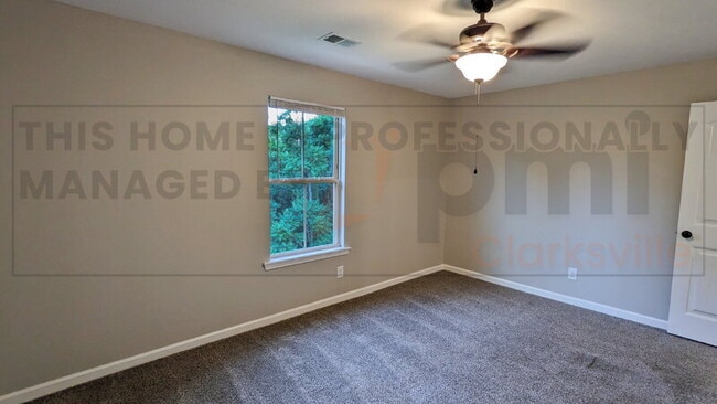 Building Photo - 107 Smithson Ln