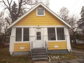 Building Photo - 24833 Bennett St