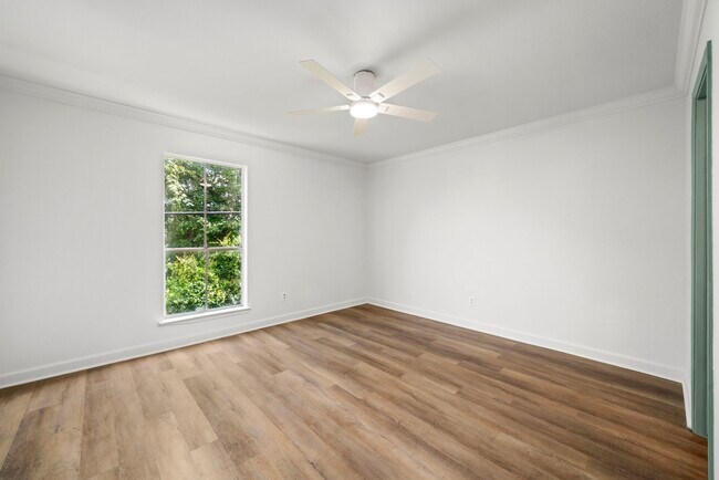 Building Photo - 14703 Barryknoll Ln