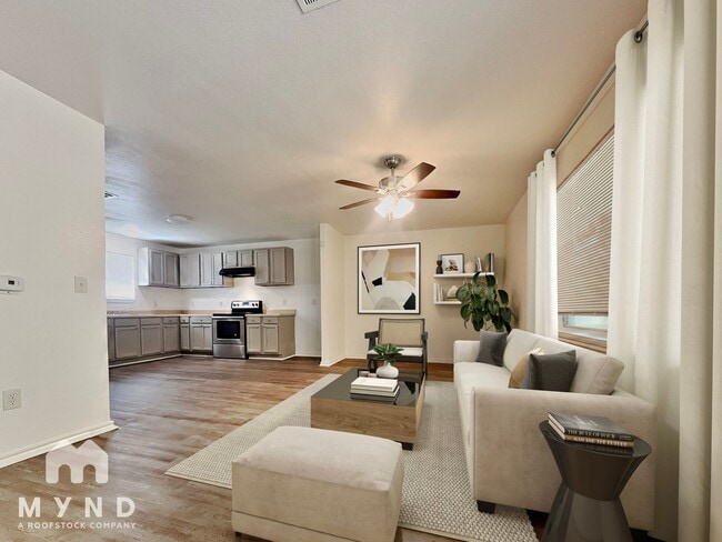 Building Photo - 949 Guam St