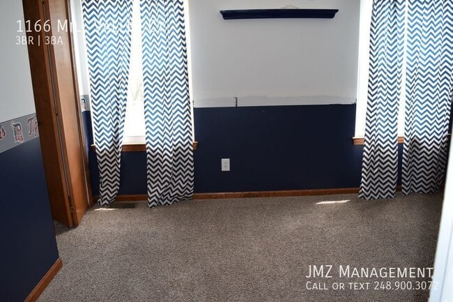 Building Photo - GORGEOUS OXFORD COLONIAL FOR LEASE!