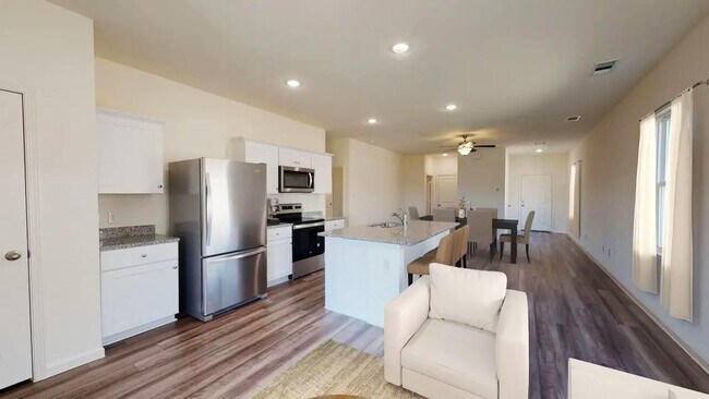 Building Photo - 8706 Vacek Xing Wy
