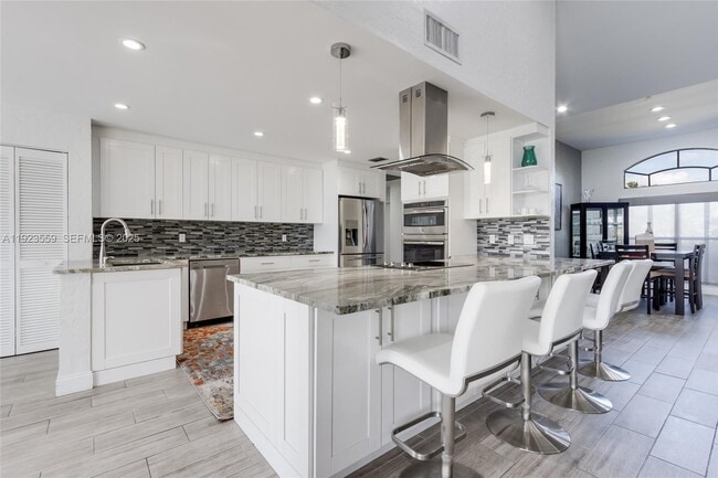 Building Photo - 11115 Boca Woods Ln