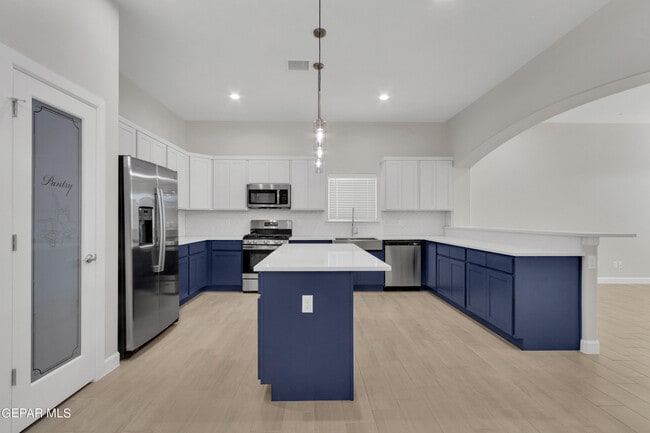 Building Photo - 13931 Sky Harbor Ave