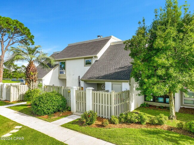 Primary Photo - 4305 Bay Point Rd