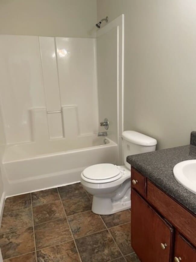 Building Photo - Landmark Court II