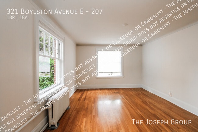 Building Photo - 321 Boylston Ave E
