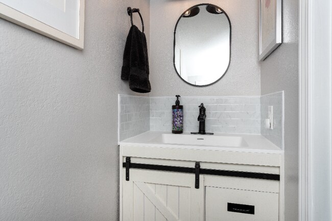 Building Photo - 7988 Mission Center Ct