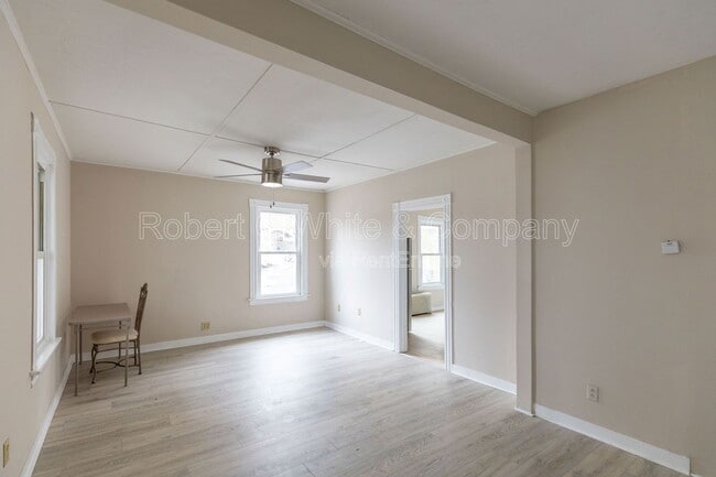 Building Photo - 314 Norwich Ave