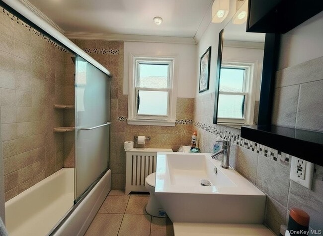 Building Photo - 525 E Olive St