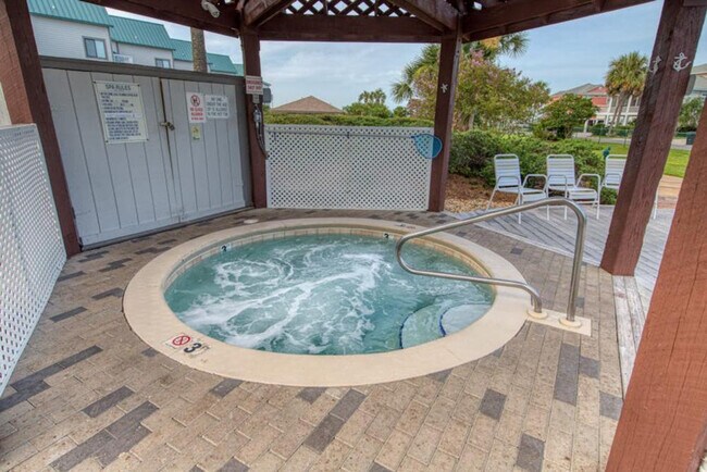 Building Photo - 497 Plantation Rd