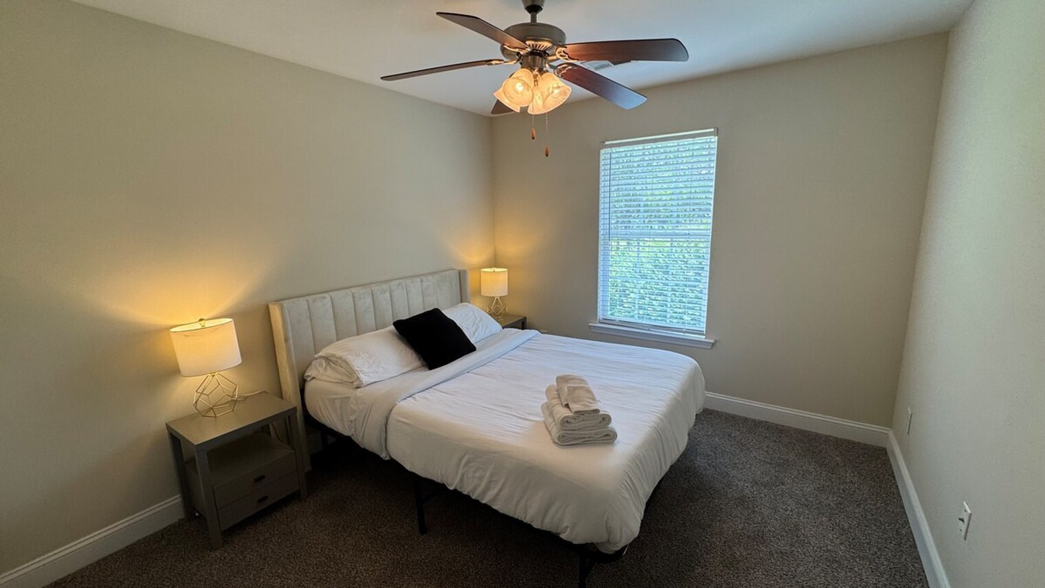 Building Photo - 106 Growden Ln