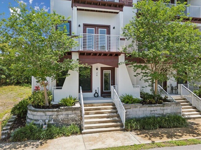 Building Photo - 946 Highland Ave
