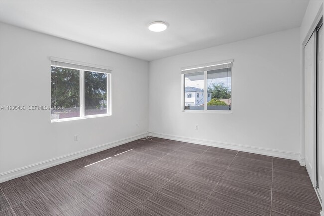 Building Photo - 2132 NW 47th St