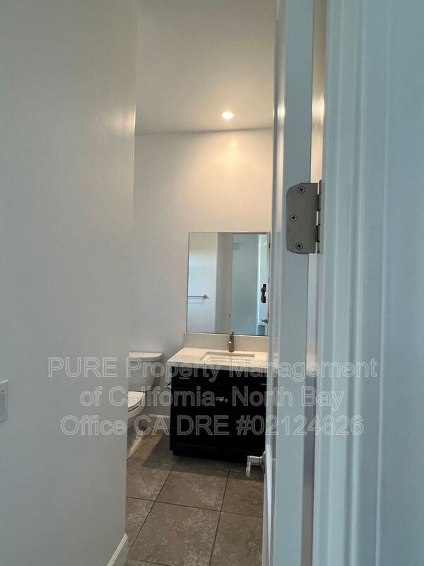 Building Photo - 1167 Mark West Springs Rd