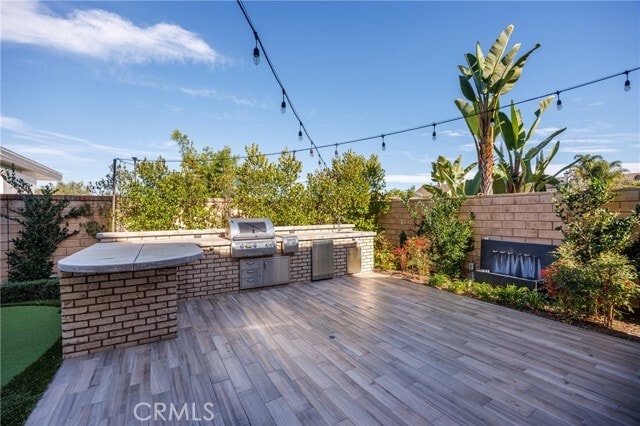 Building Photo - 2017 Picasso