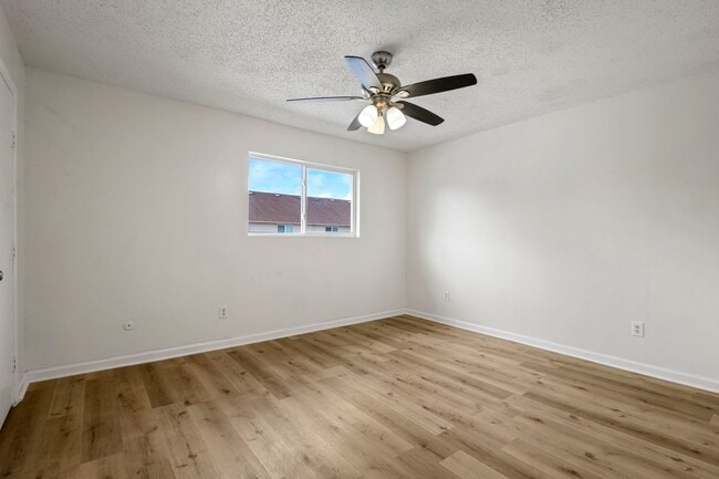 Building Photo - 1701 Upland Dr