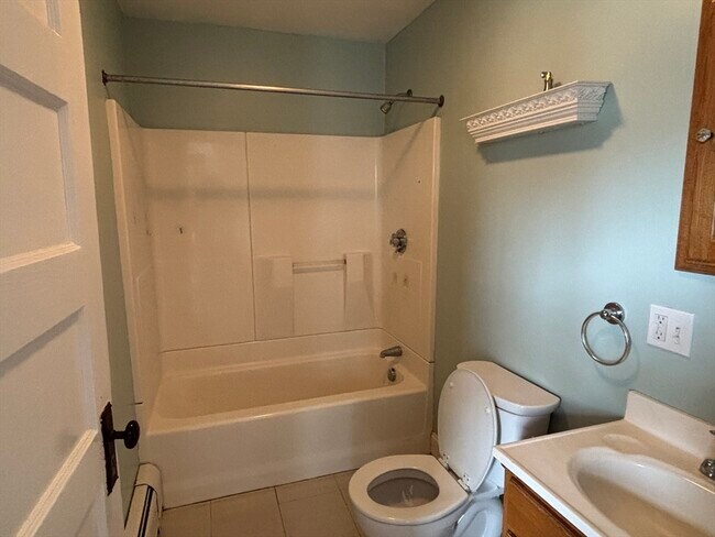 Building Photo - 179 Tremont St