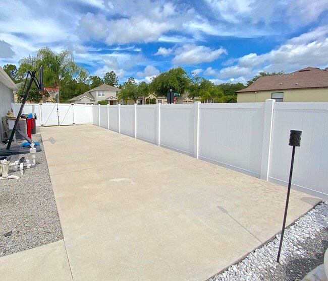 Building Photo - Lake Nona Pool Home for Rent 4bed 3 bath