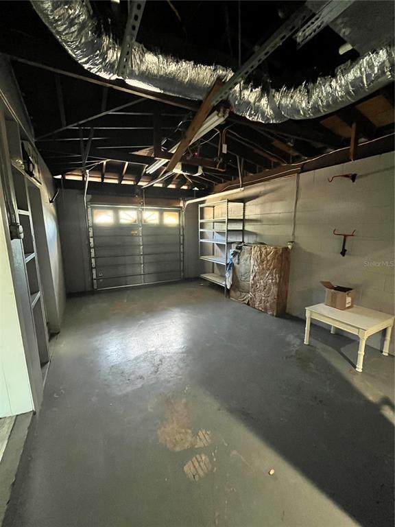 Building Photo - 10980 104th Ave