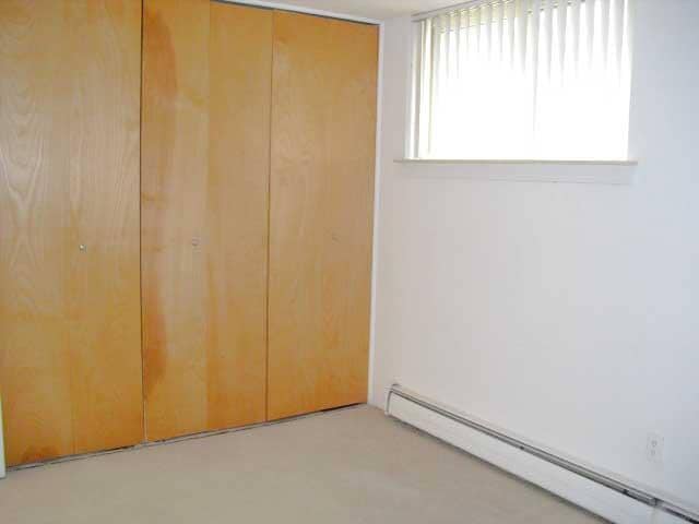 Building Photo - 2319 Packard St