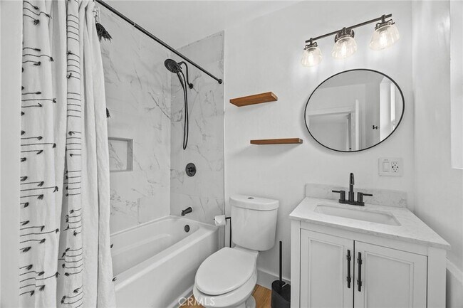 Building Photo - 55585 Onaga Trail