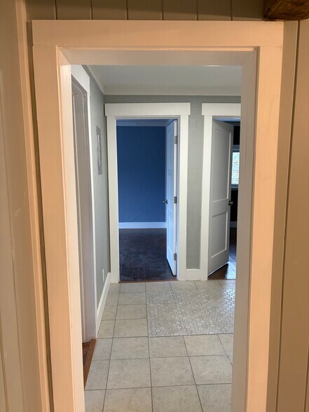 Building Photo - 5329 Cherry St