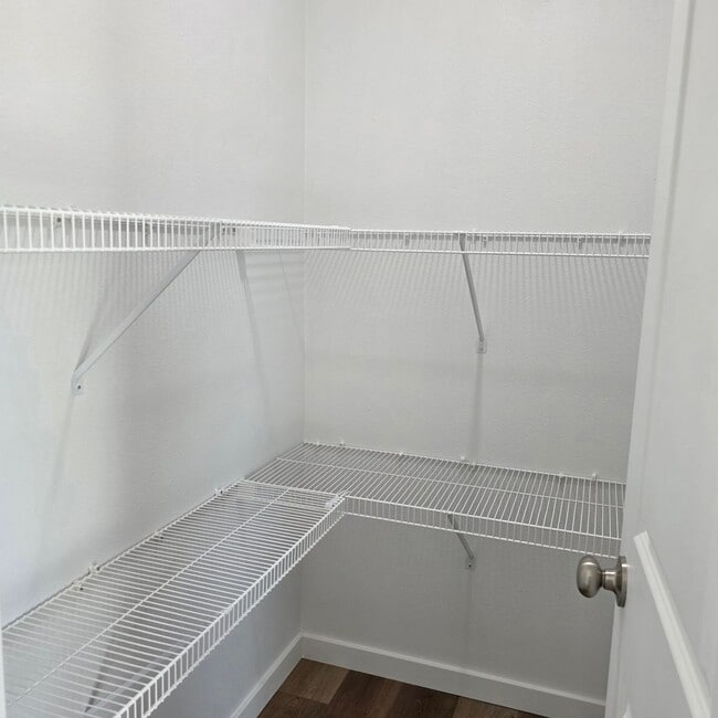 Building Photo - Brand New 4 Bedroom Home